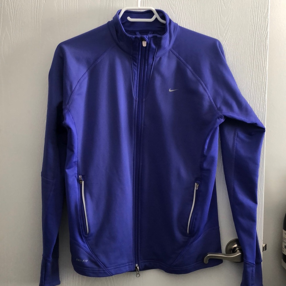 Nike dry fit fitted running jacket size medium